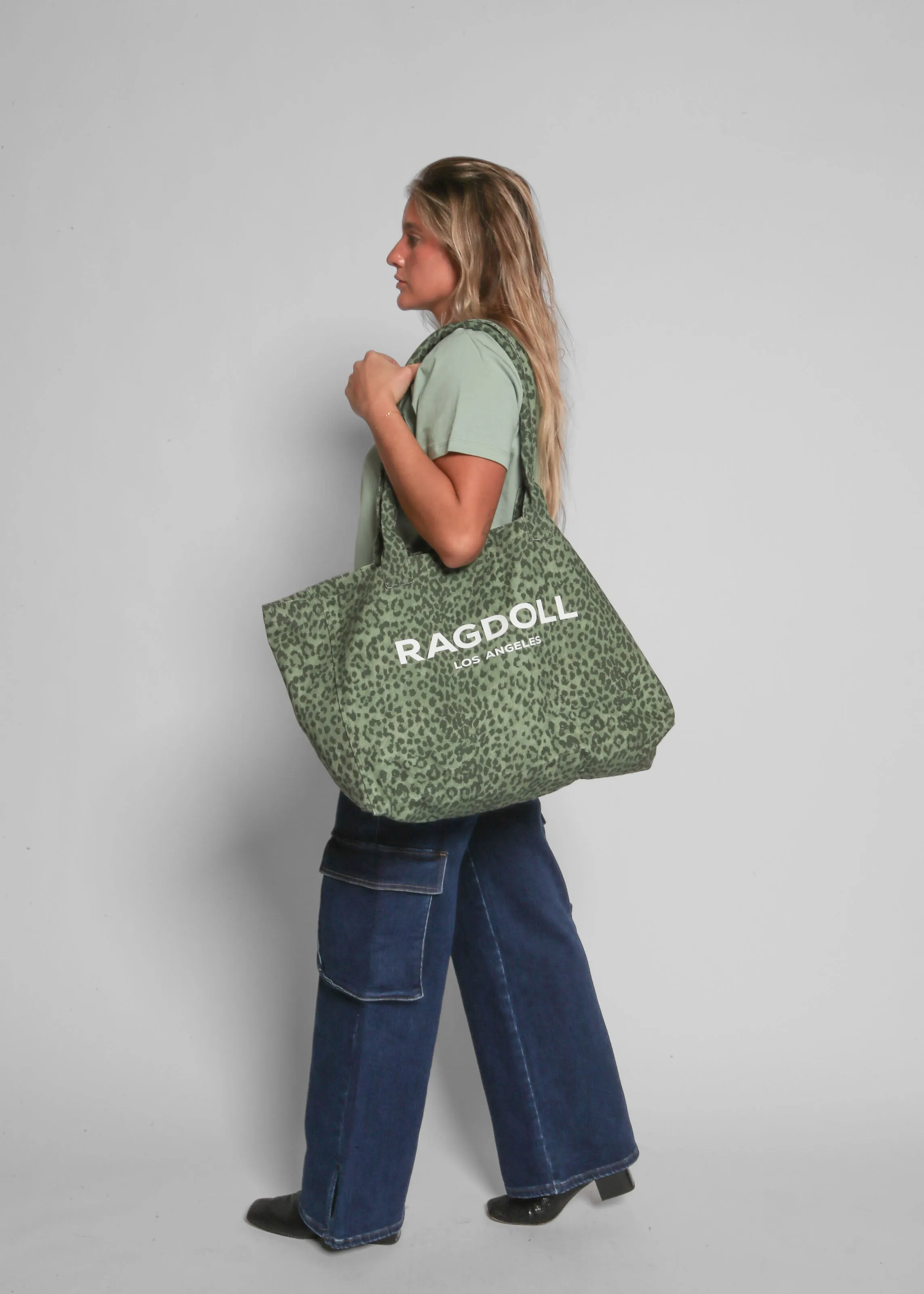 RAGDOLL HOLIDAY BAG - LEOPARD LIME