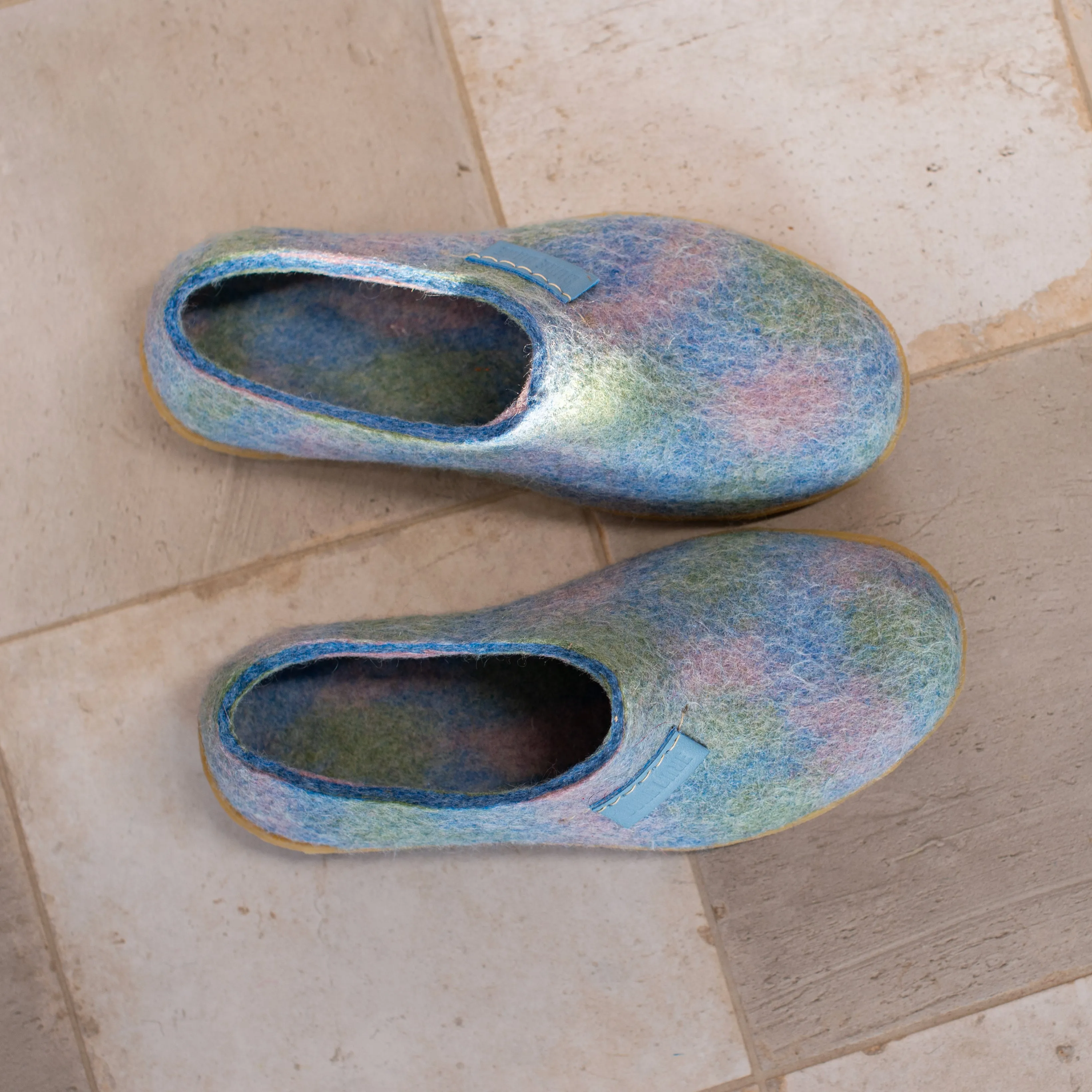 Slip-On Slippers SEMI-Mix