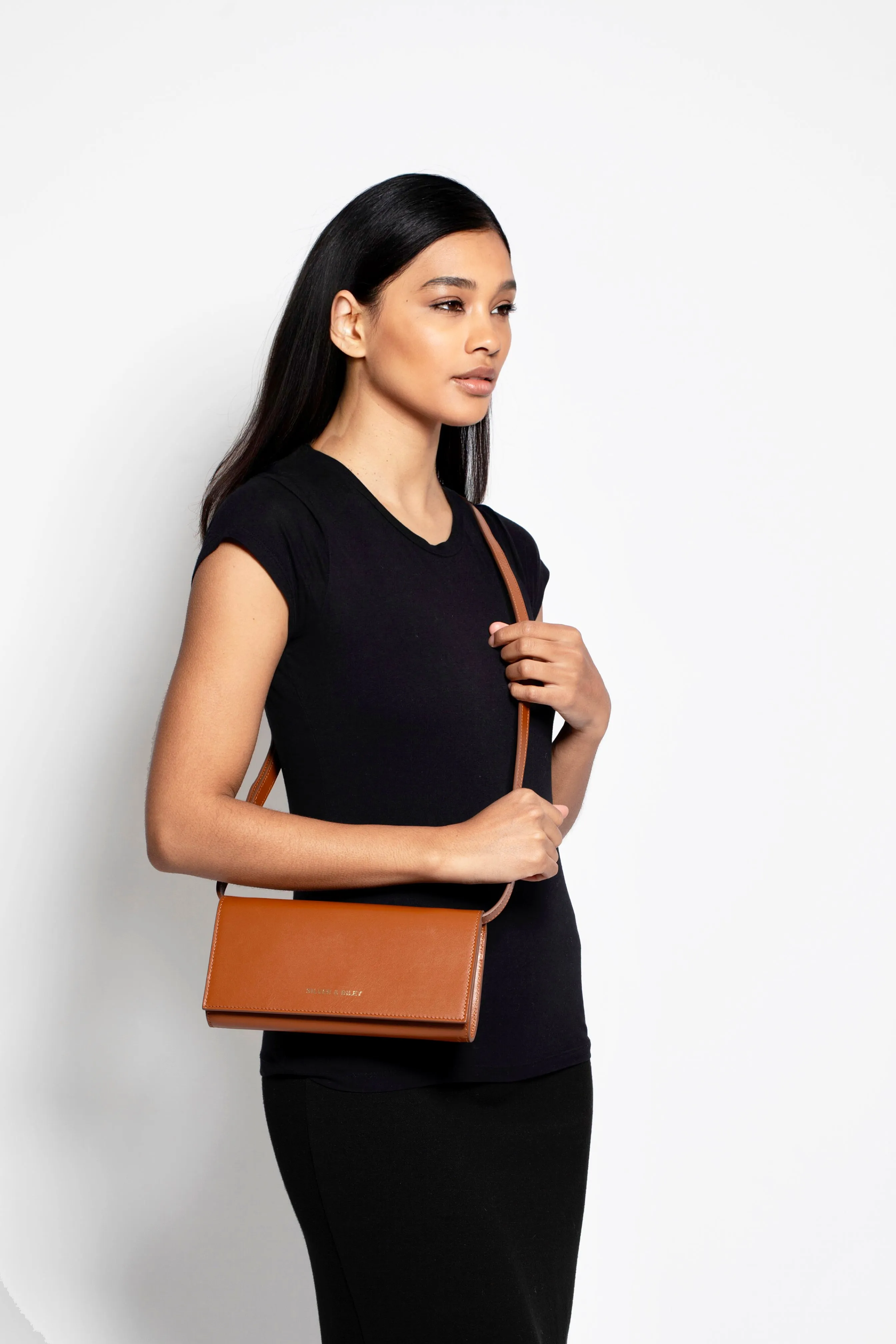 SSW - Durban Convertible Crossbody and Clutch Leather Bag in Caramel