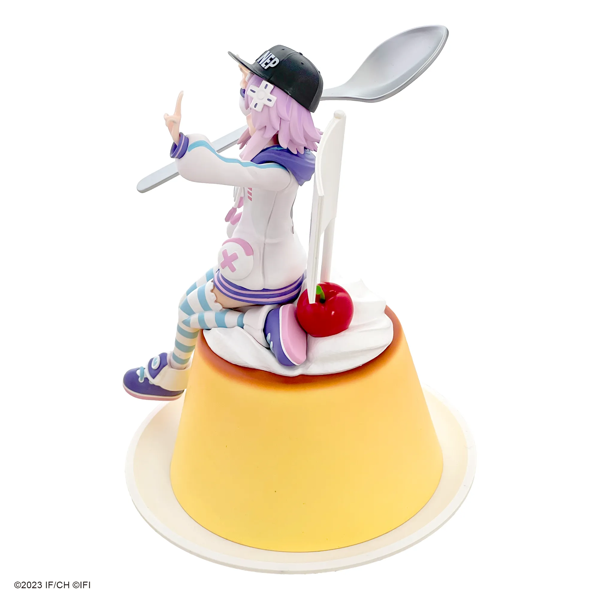 Top Nep Pudding Figure ( White )