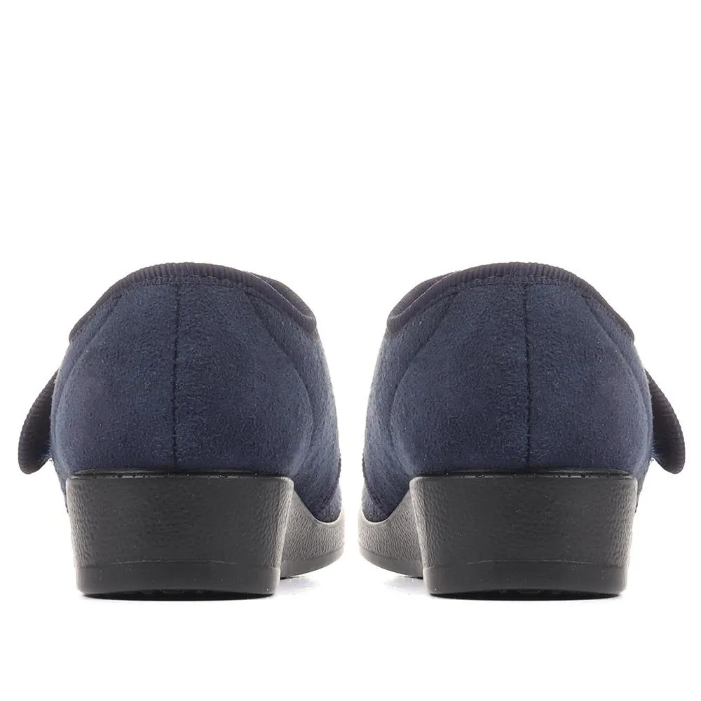 Touch-Fasten Slippers - FLY36009 / 322 370